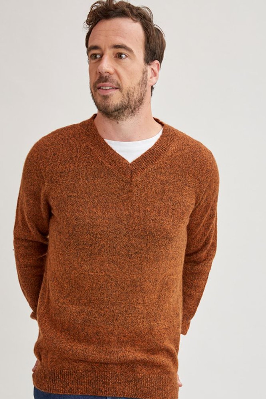 Hommes Missègle | Pull En Laine Yack Col V Pour Homme